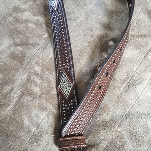 Ariat belt like new xs/s